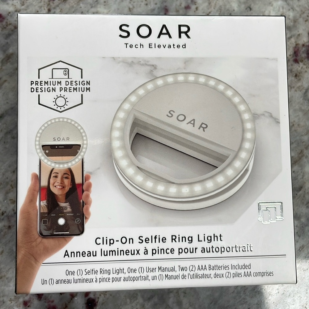 SOAR, clip-on selfie ring light, NIB